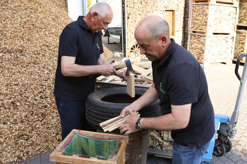 Penn Naturbrennstoffe Hofkirchen Penn Naturbrennstoffe Hofkirchen - Anzündholz für ihr Kaminholz